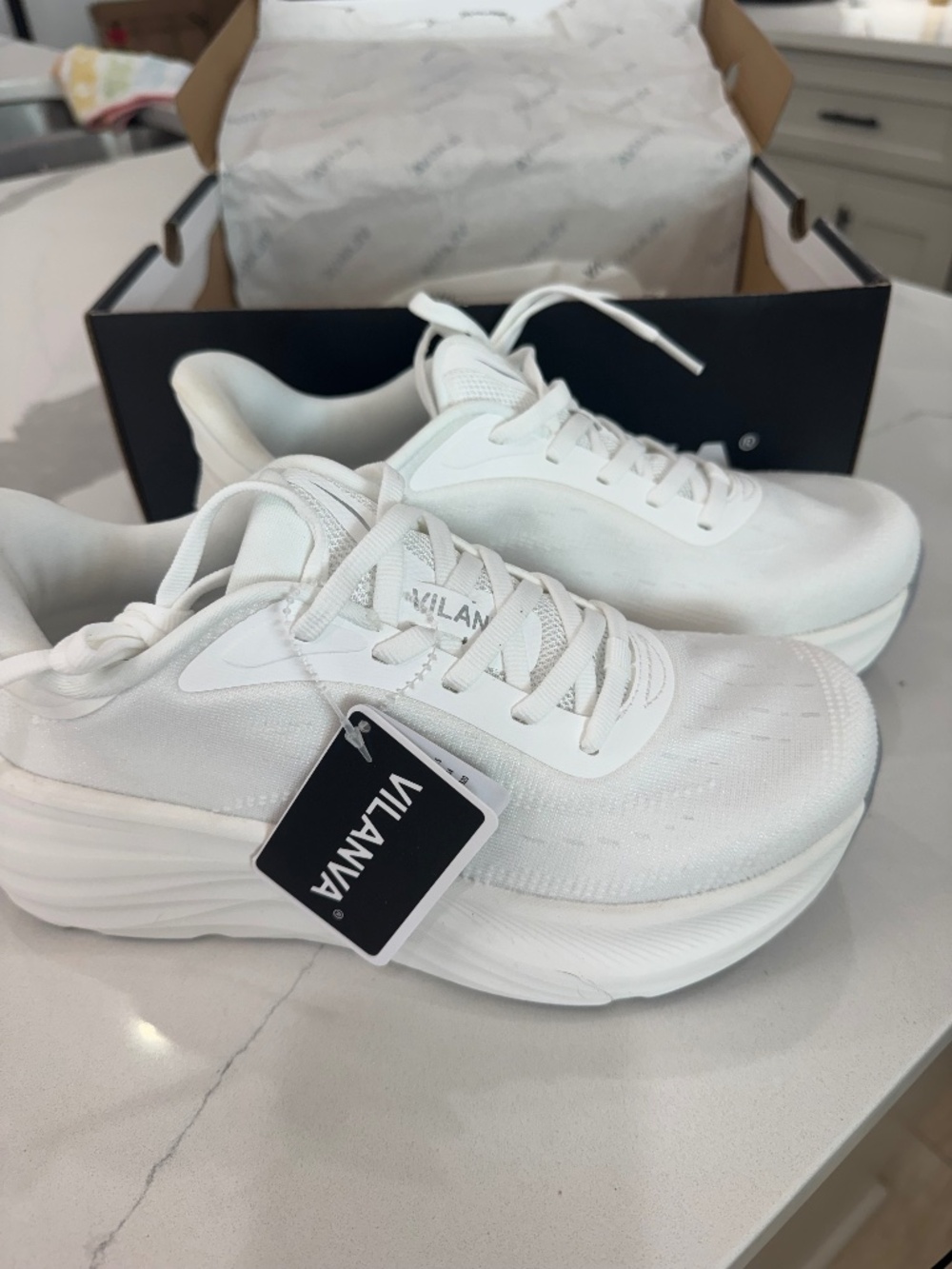Vilanva Shoes- Women's